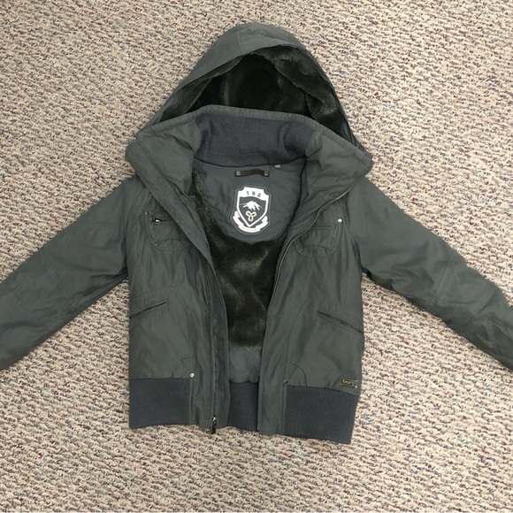 TNA- Jacket - Picture 3 of 3